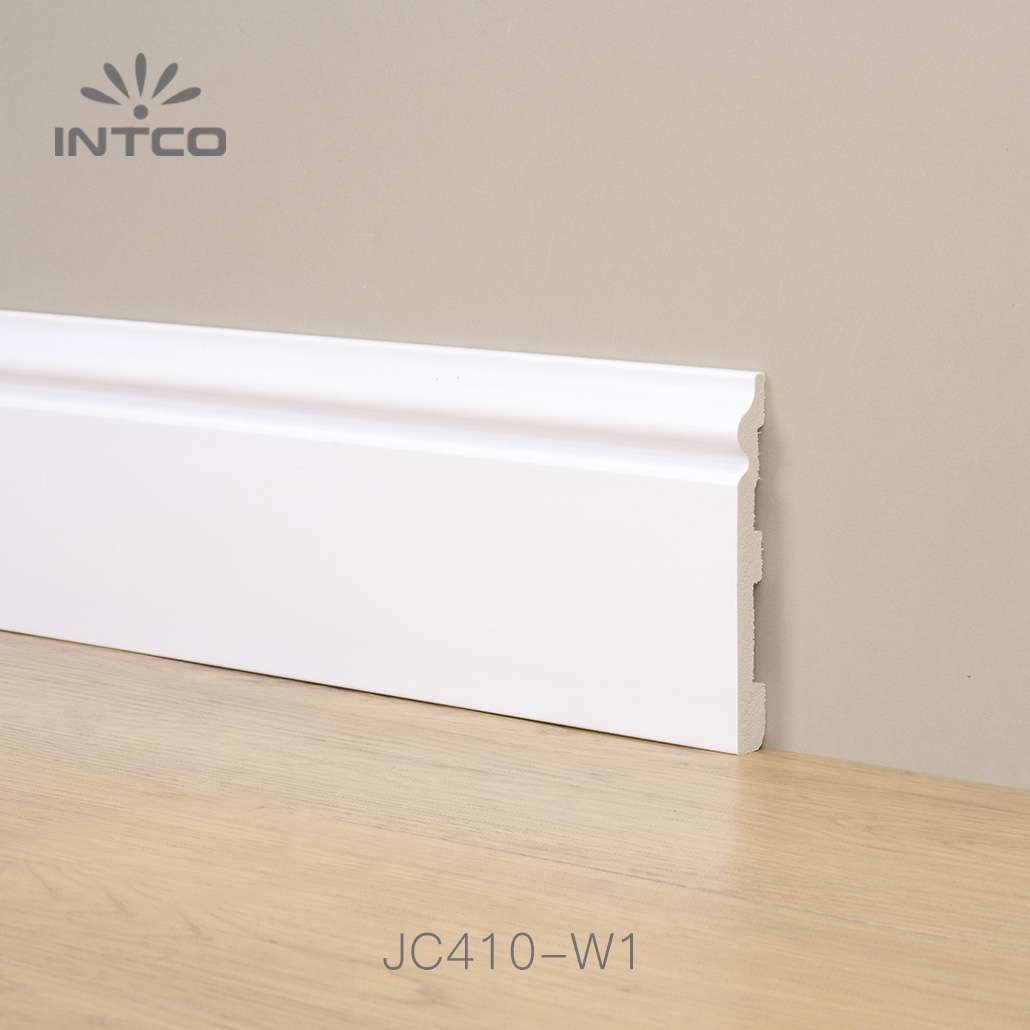 decorate with skirting boards