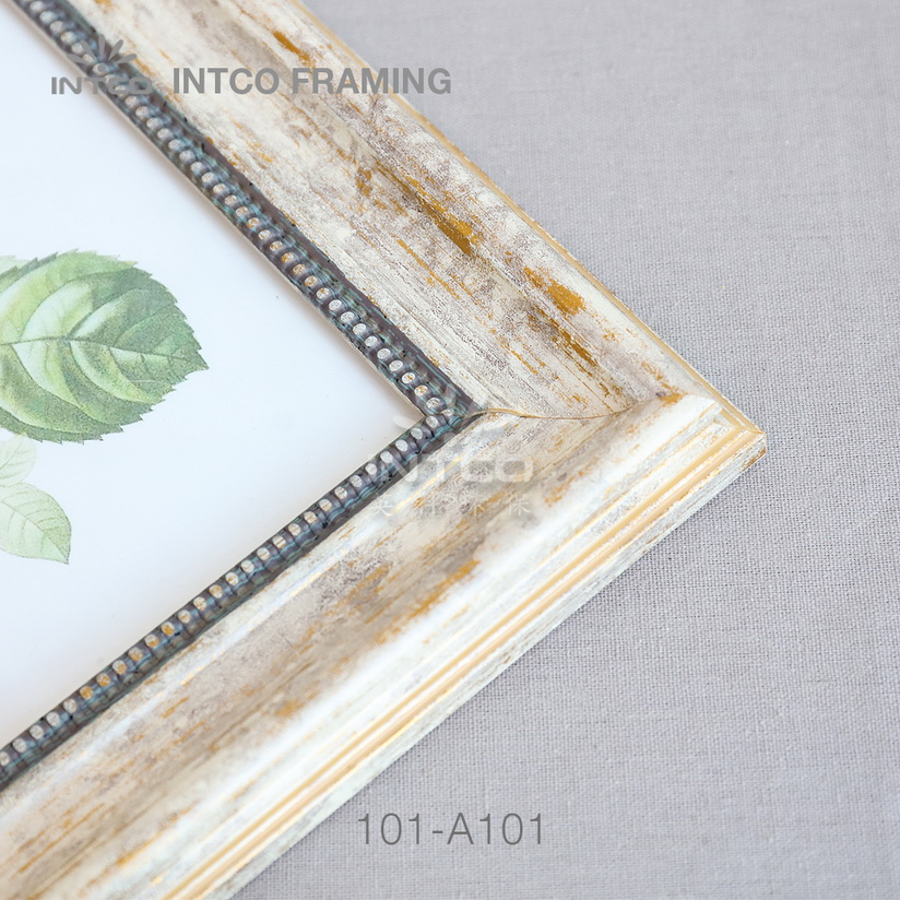 101-A101 PS picture frame corner detail