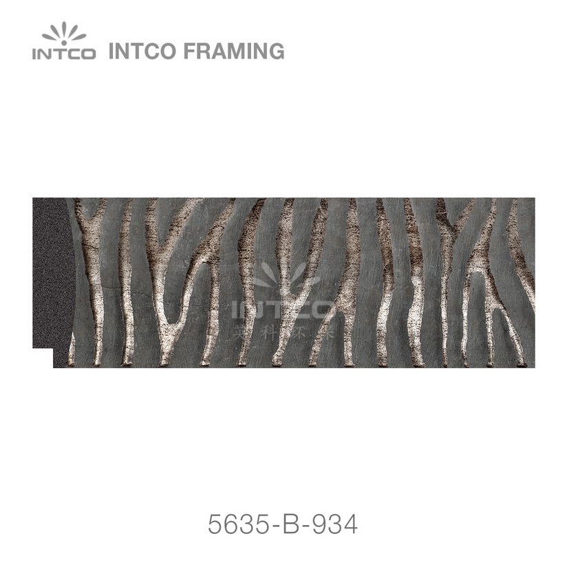 mirror frame molding