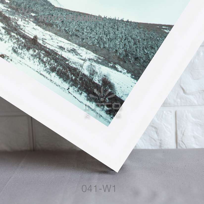 041-W1 PS wedding photo frame moulding corner sample