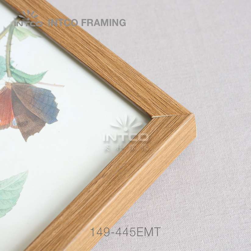 custom picture frame moulding