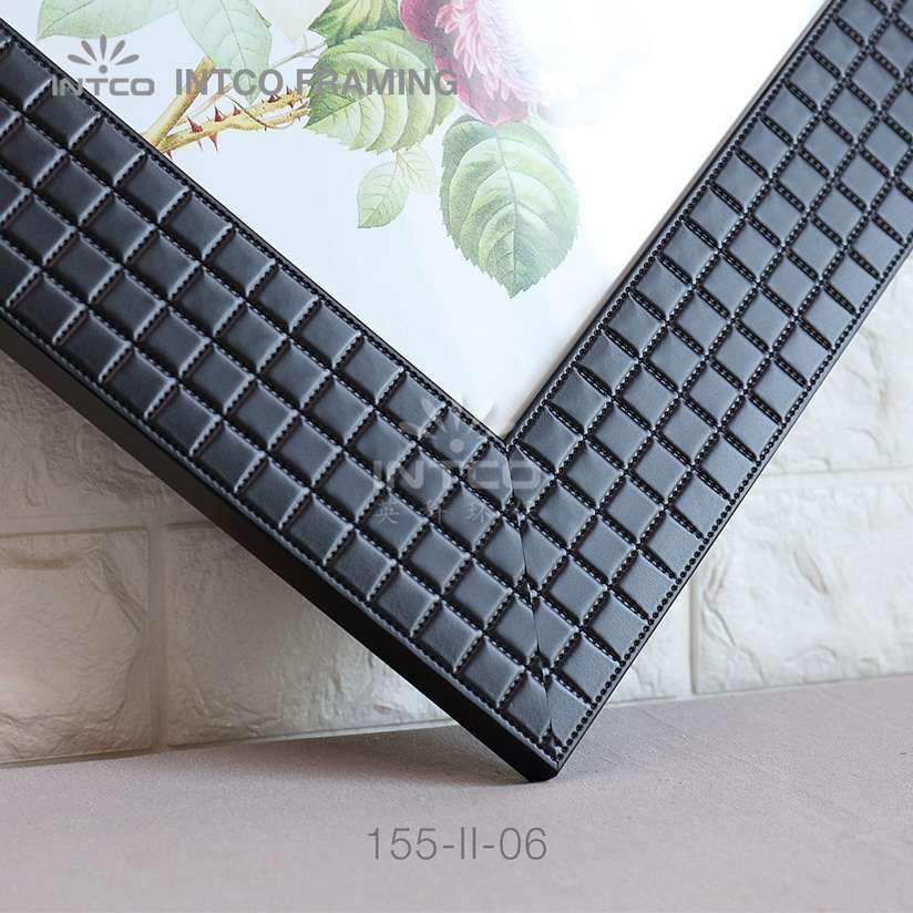 INTCO 155-II-06 black mirror frame moulding