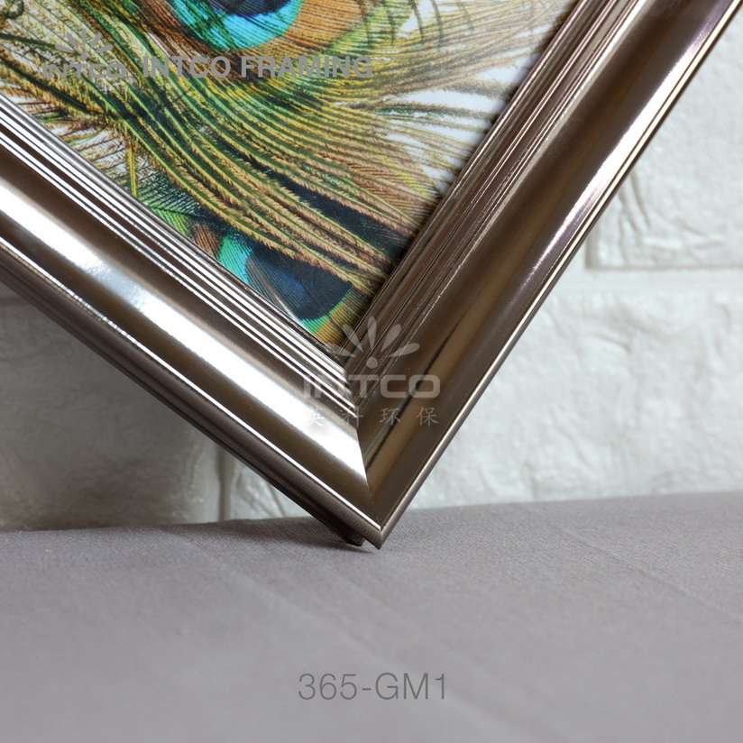 365-GM1 PS picture frame moulding detail