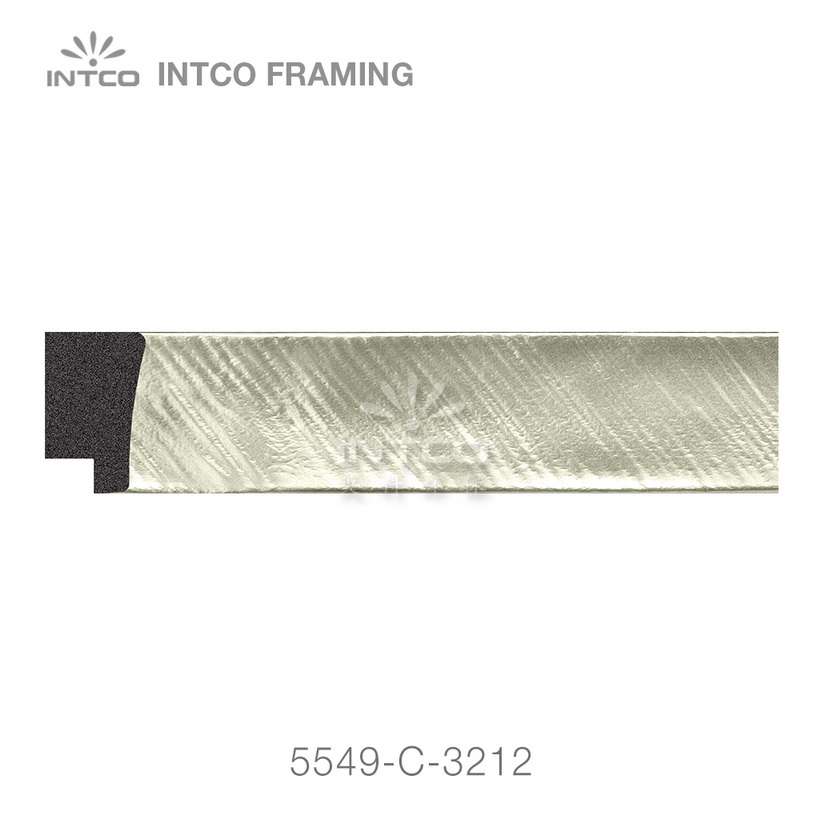 ornate gold picture frame moulding