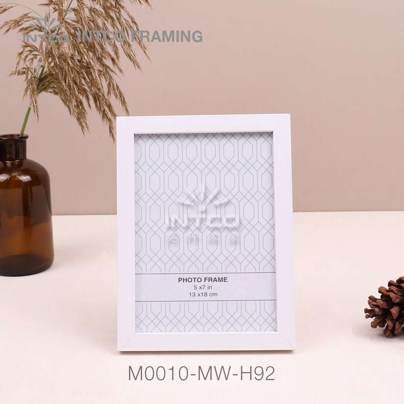 M0010-MW-H92 MDF white picture frame moulding ideas
