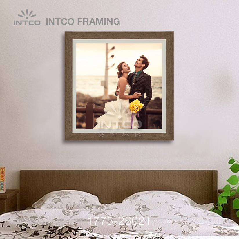 INTCO 1775-2602T picture frame moulding ideas