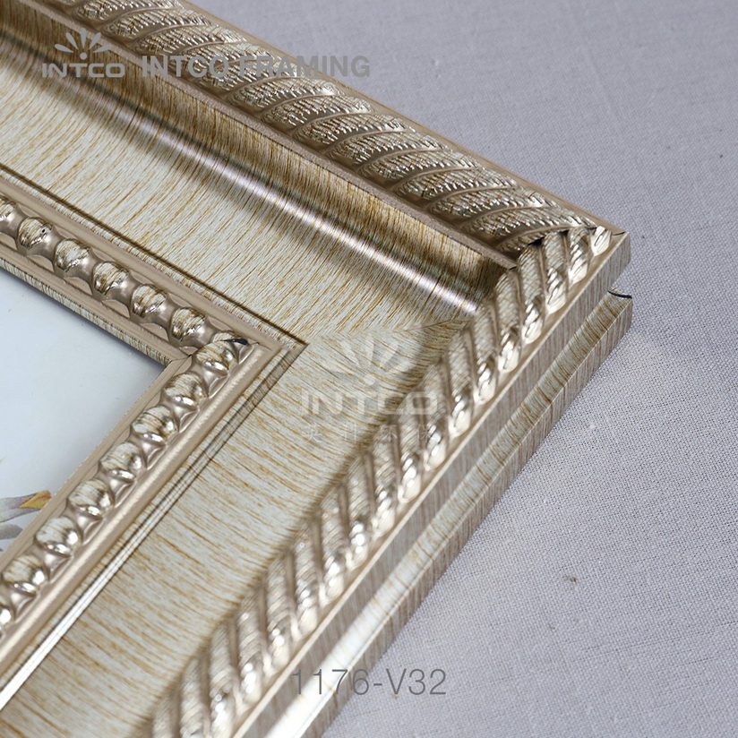INTCO 1176-V32 PS mouldings for framed oil painting art