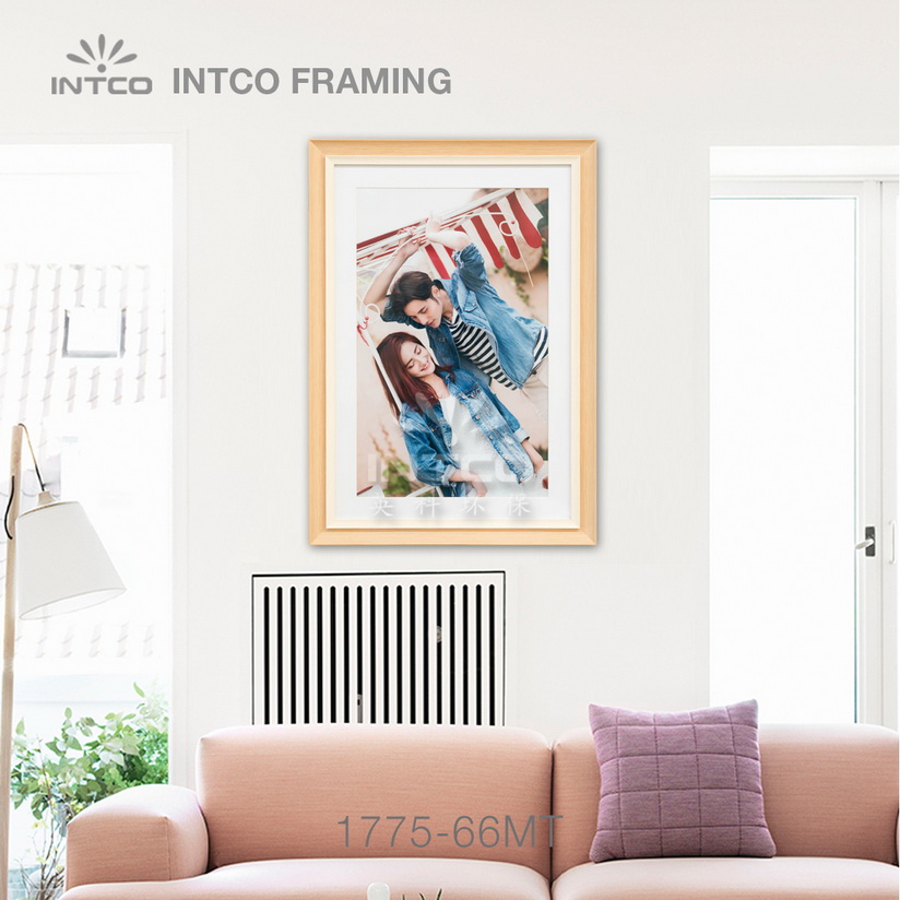 INTCO 1775-66MT picture frame moulding ideas