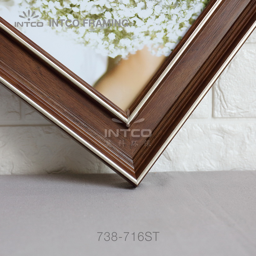 738-716ST PS wedding photo frame moulding detail