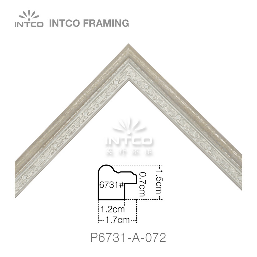 P6731-A-072 PS patina photo frame moulding corner sample