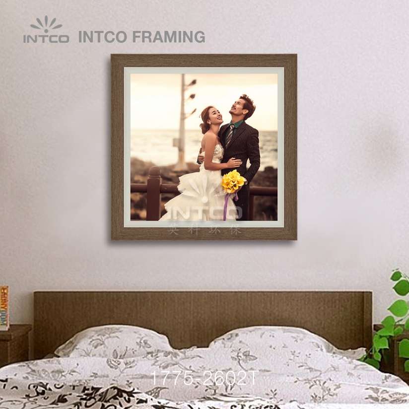 INTCO 1775-2602T picture frame moulding ideas