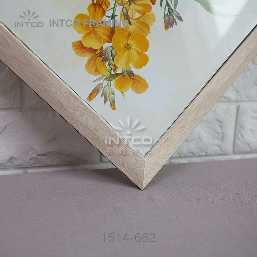 1514-662 PS wedding photo frame moulding detail