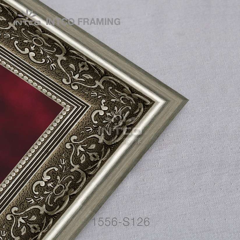 custom picture frame moulding