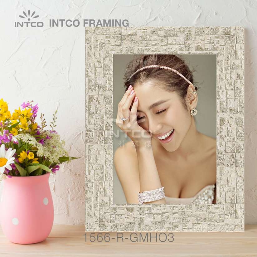 Tabletop photo frame 5×7 in - INTCO 1566-R-GMH03 picture frame moulding ideas