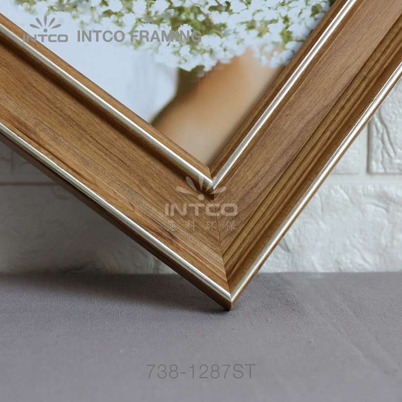 738-1287ST PS wedding photo frame moulding detail