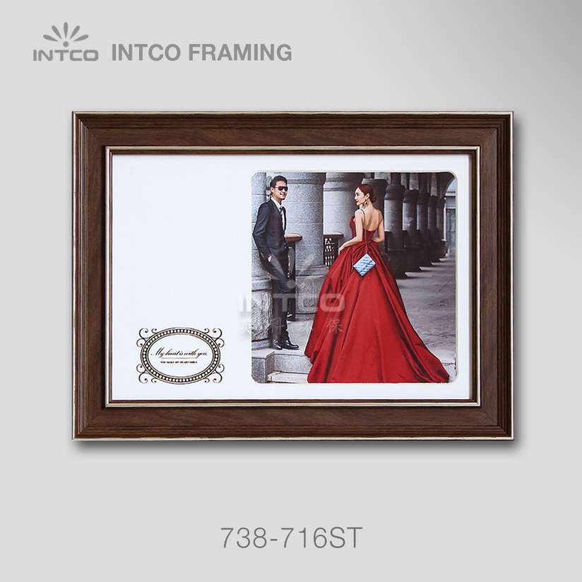 Application of 738-716ST mouldings for wedding photo frame making