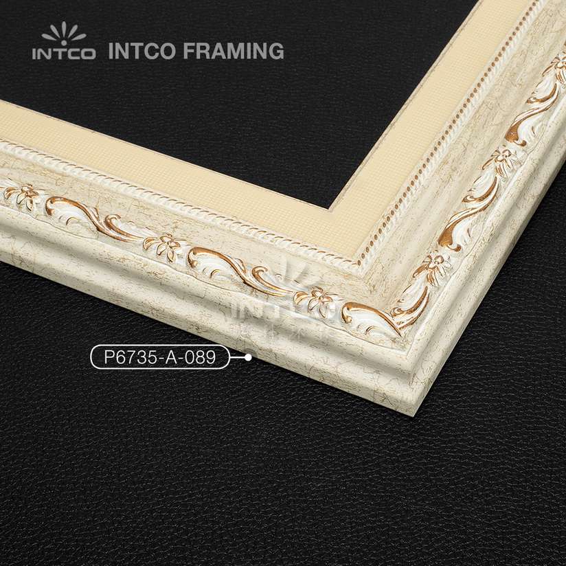 P6735 series PS patina picture frame mouldings