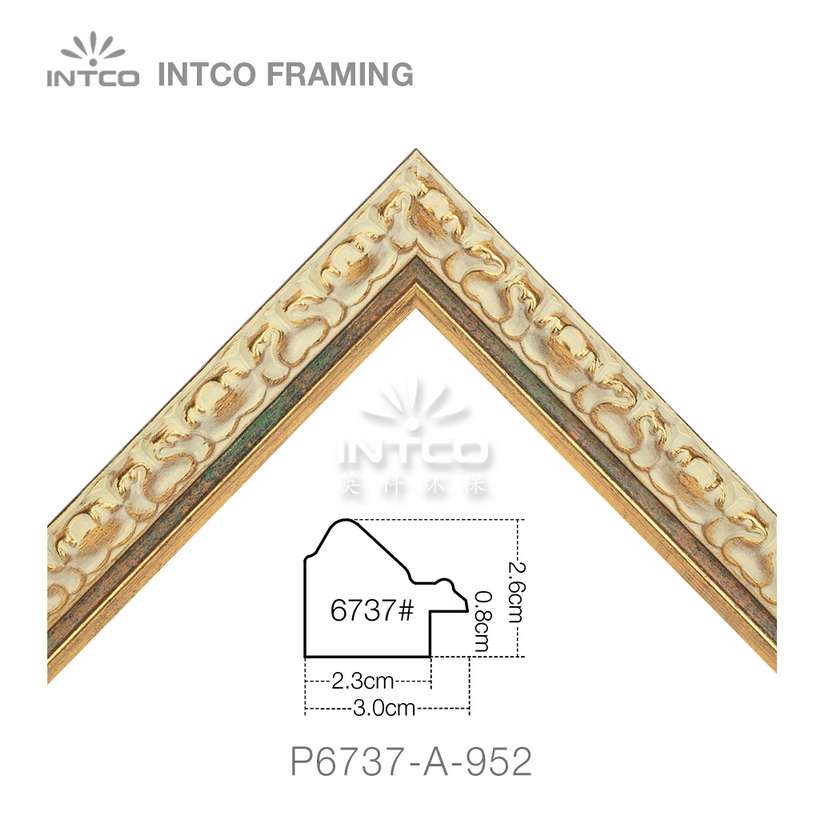 P6737-A-952 PS patina picture frame moulding corner sample