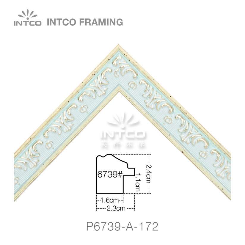 P6739-A-172 PS Patina picture frame moulding corner sample