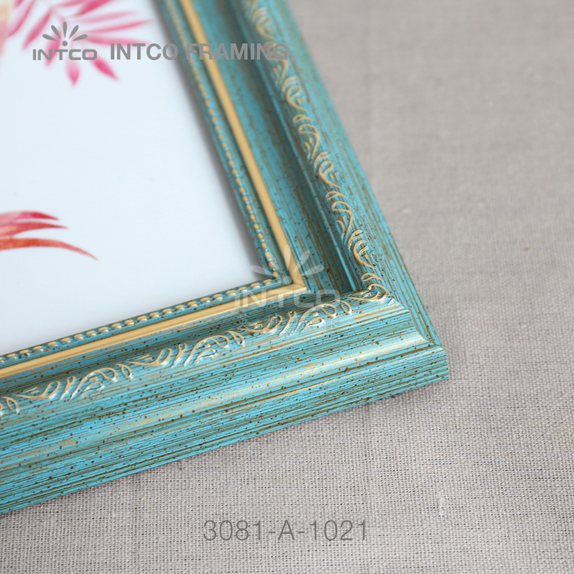 unfinished picture frame moulding