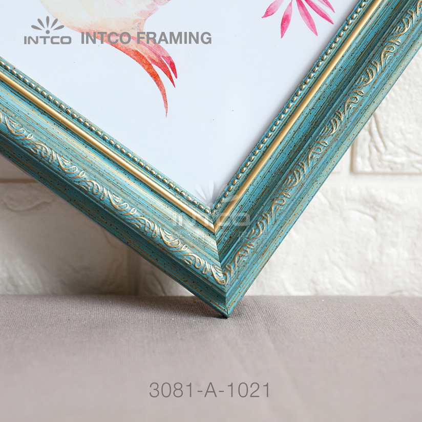 custom picture frame moulding