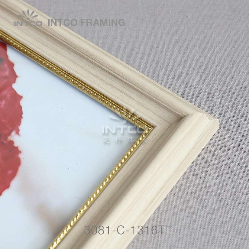 unfinished picture frame moulding