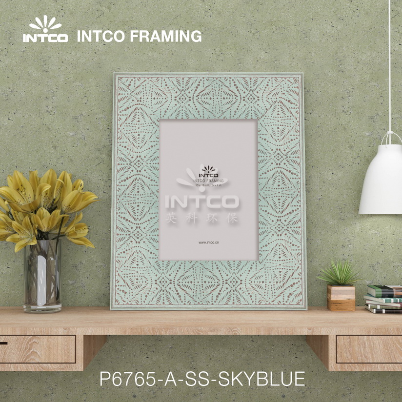distressed picture frame ideas