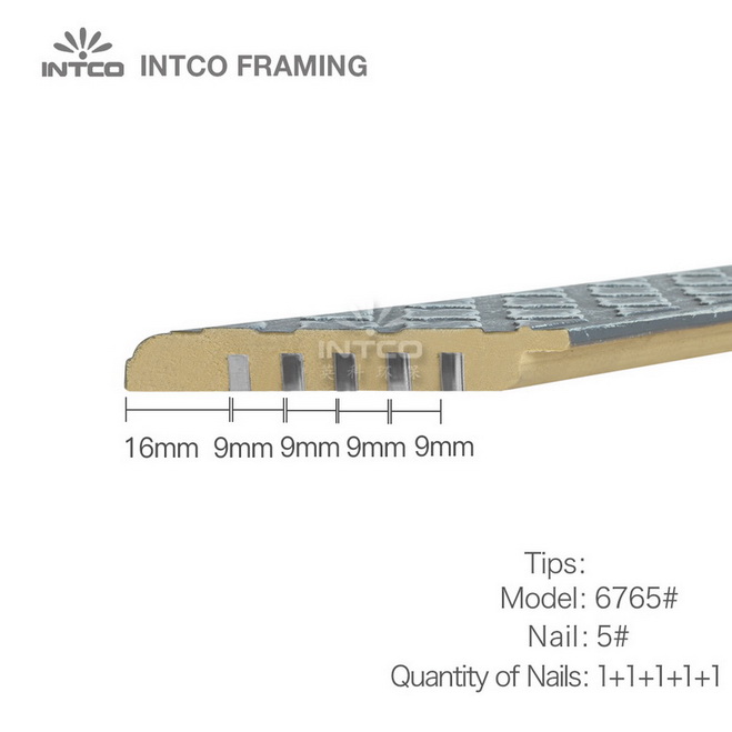 how to make a picture frame from moulding