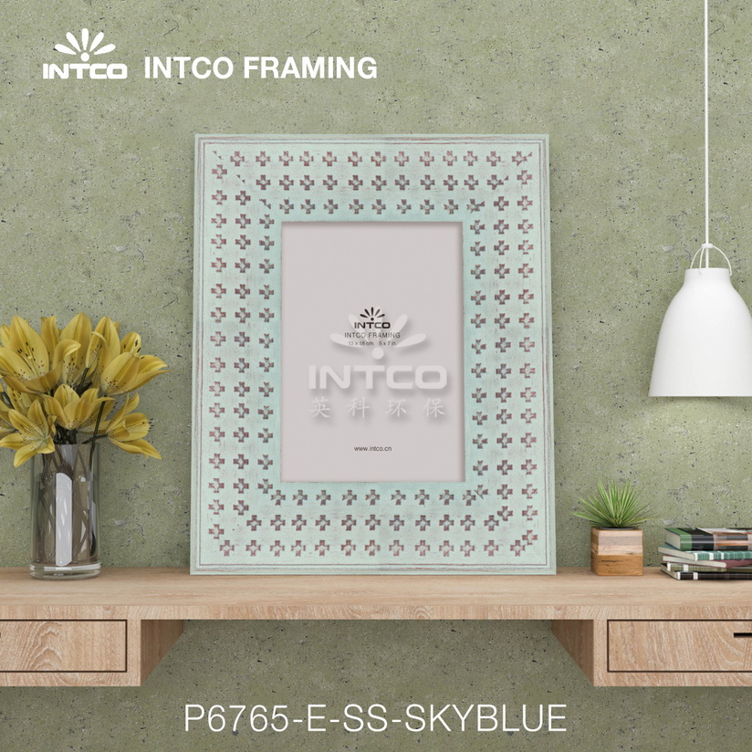 distressed picture frame ideas