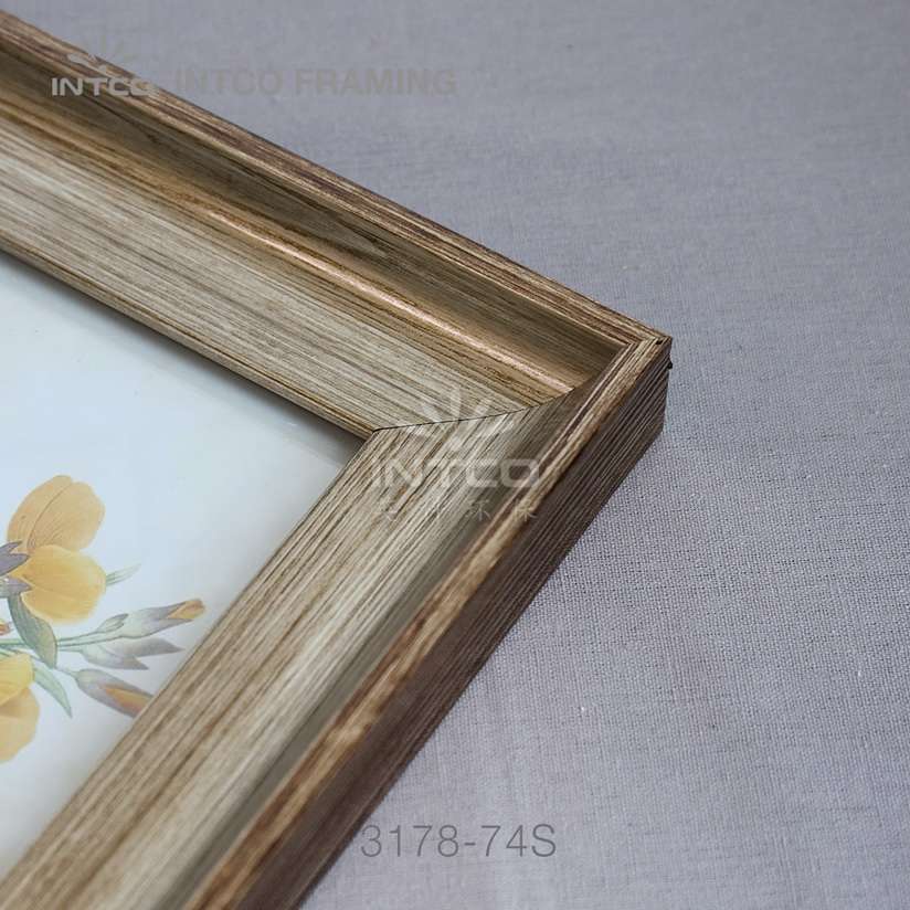 Modern gold picture frame moulding