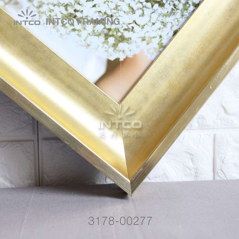 Modern gold picture frame moulding