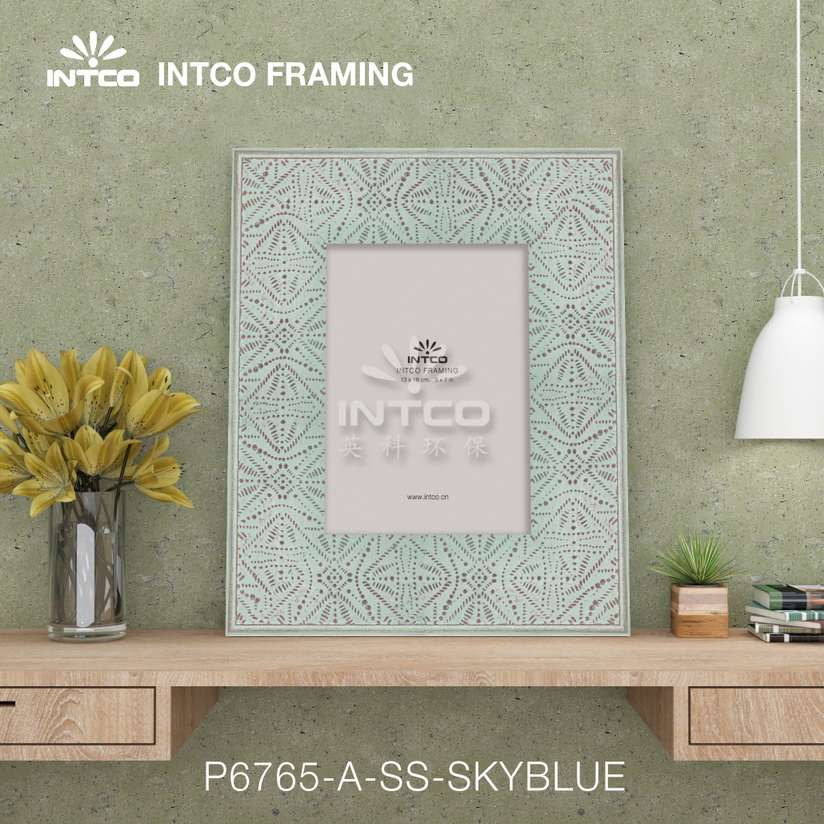distressed picture frame ideas