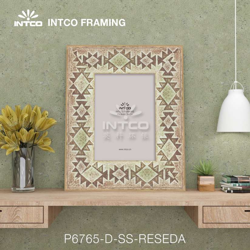 distressed picture frame ideas