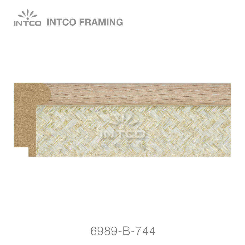 picture frame moulding by the foot