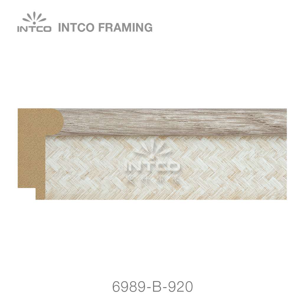 picture frame moulding by the foot