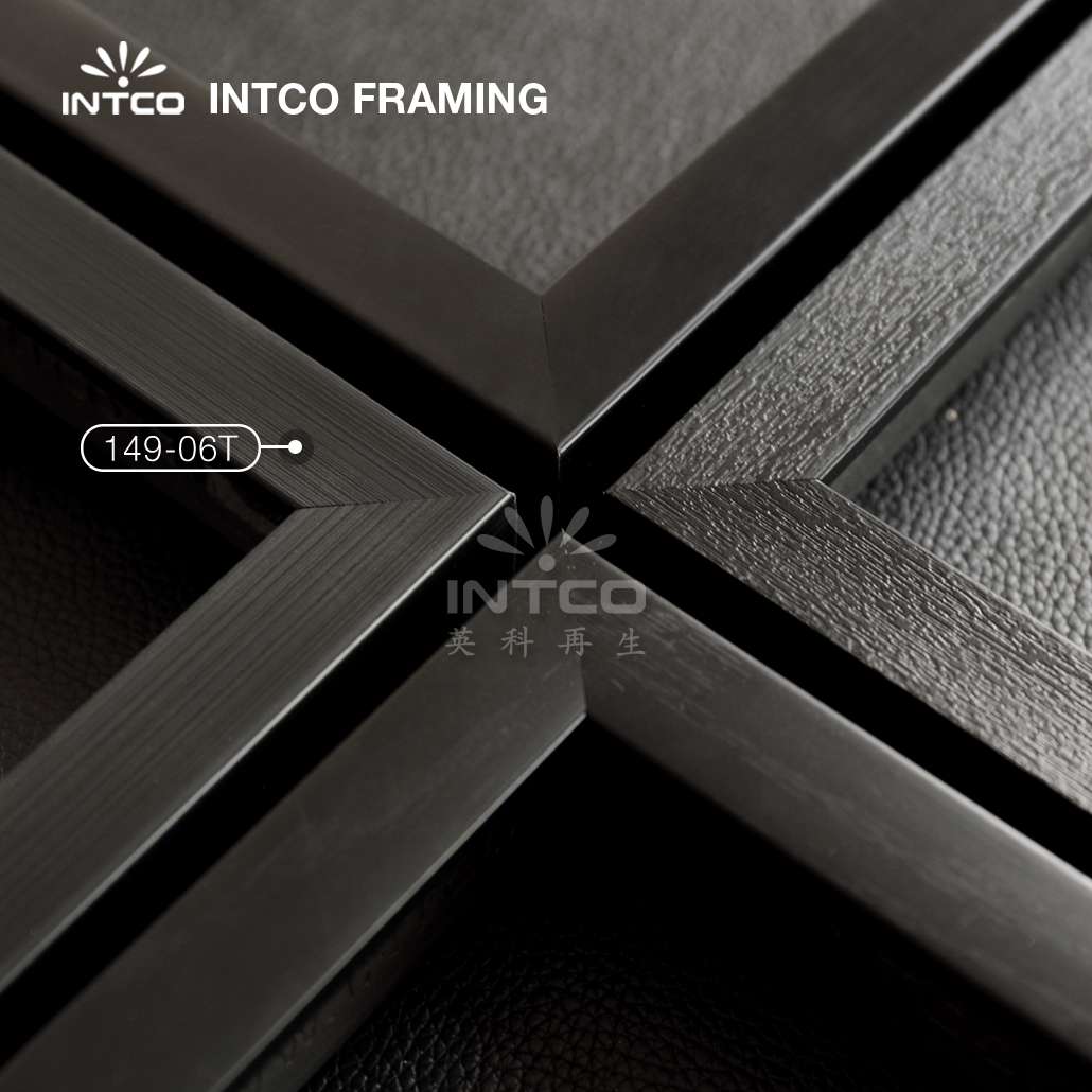 mouldings for picture frame