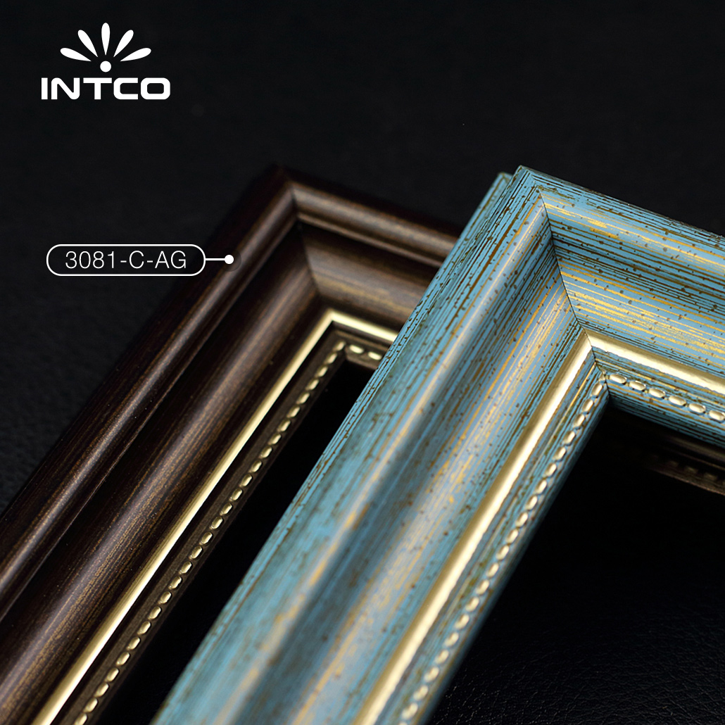 how to make picture frame from mouldings