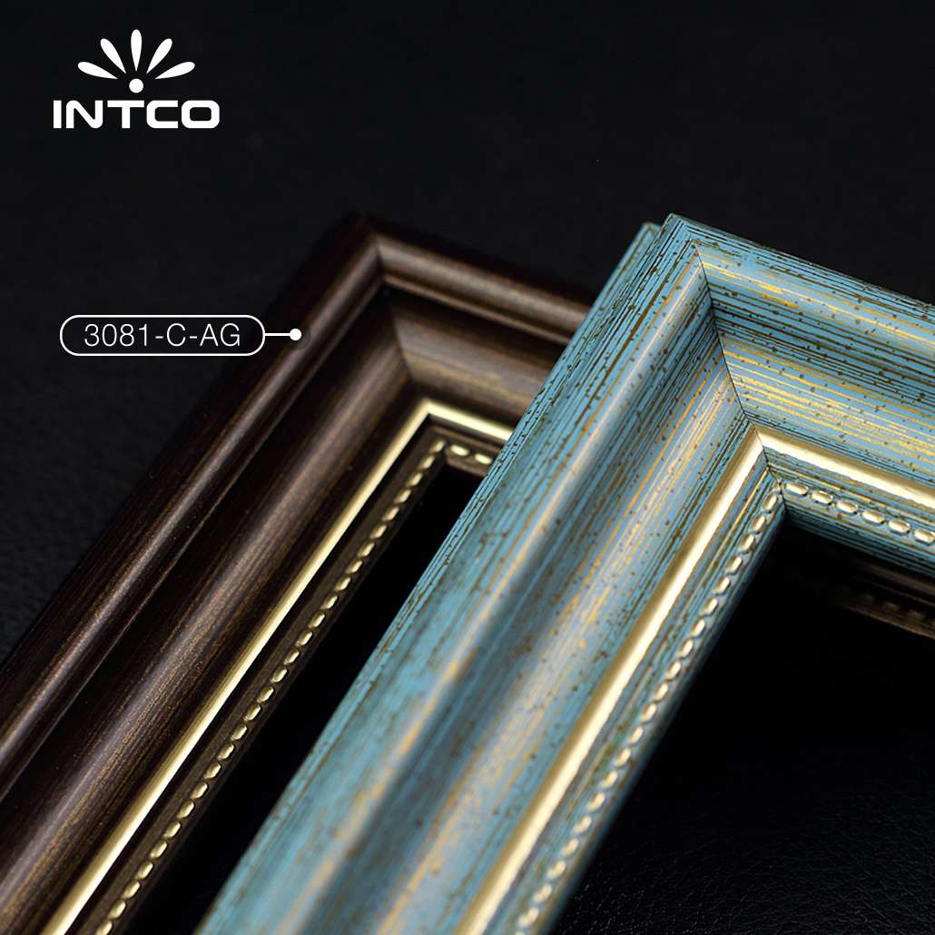 how to make picture frame from mouldings