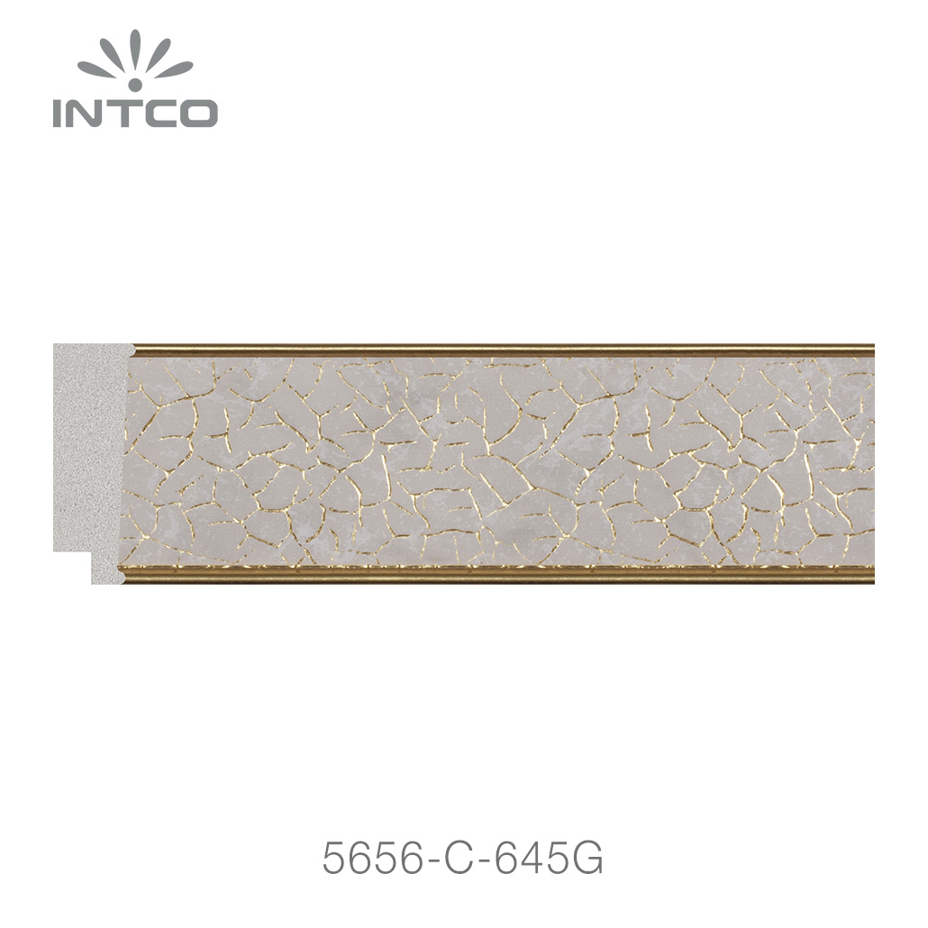 custom picture frame molding