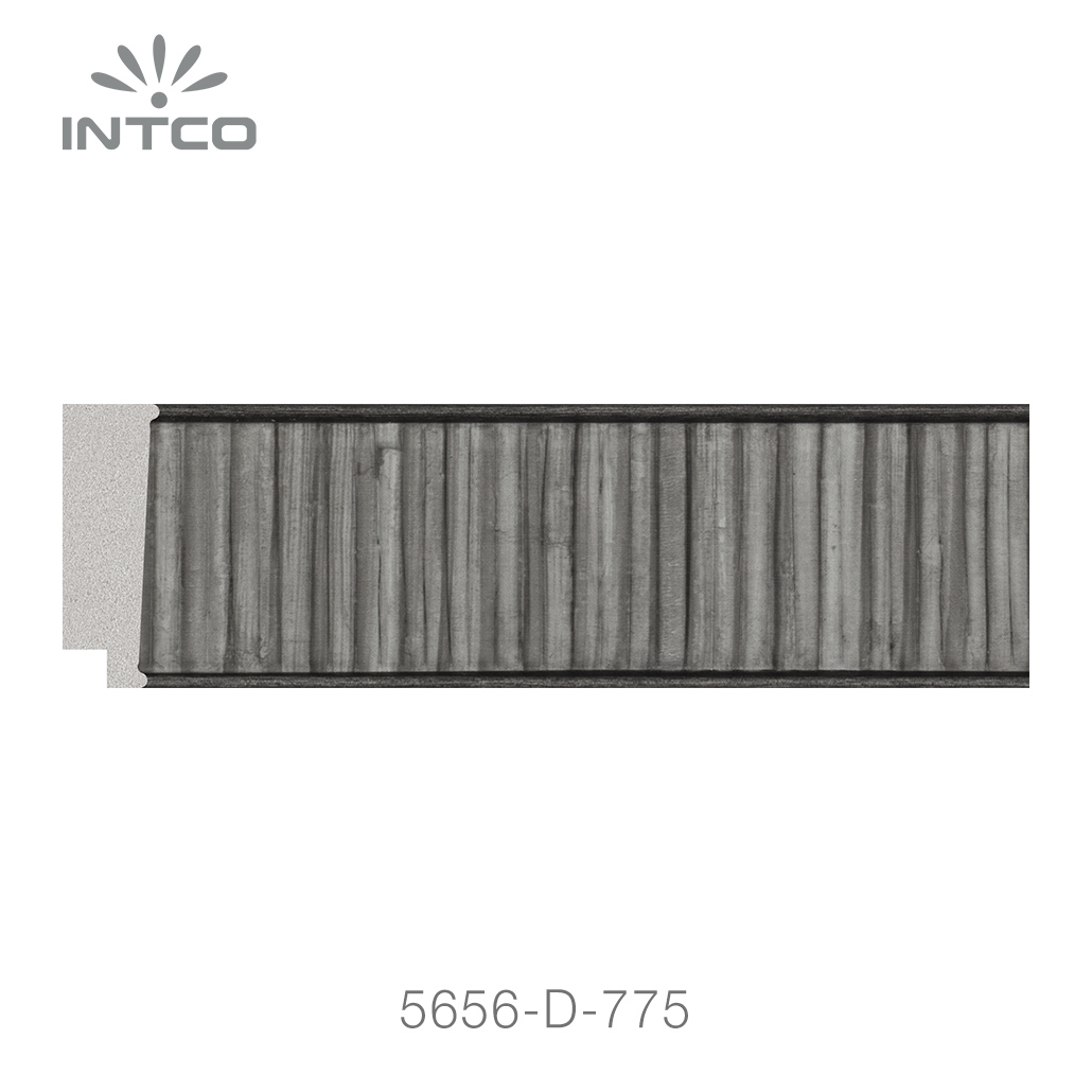 custom picture frame molding