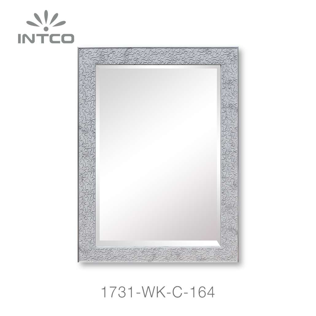 mirror frame moulding application