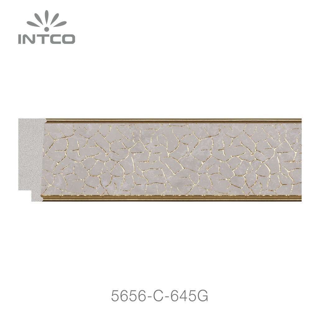 custom picture frame molding