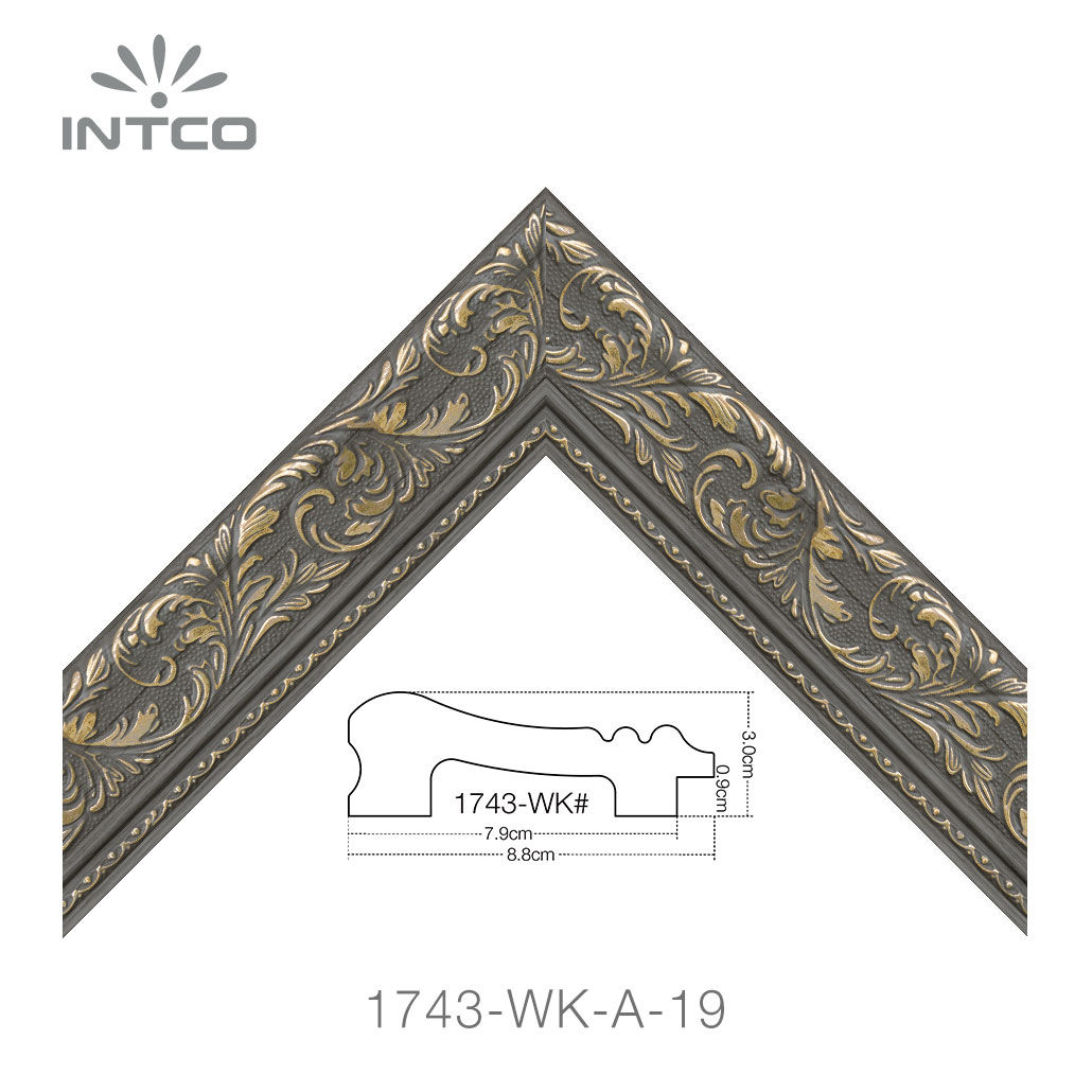 ornate unfinished picture frame moulding
