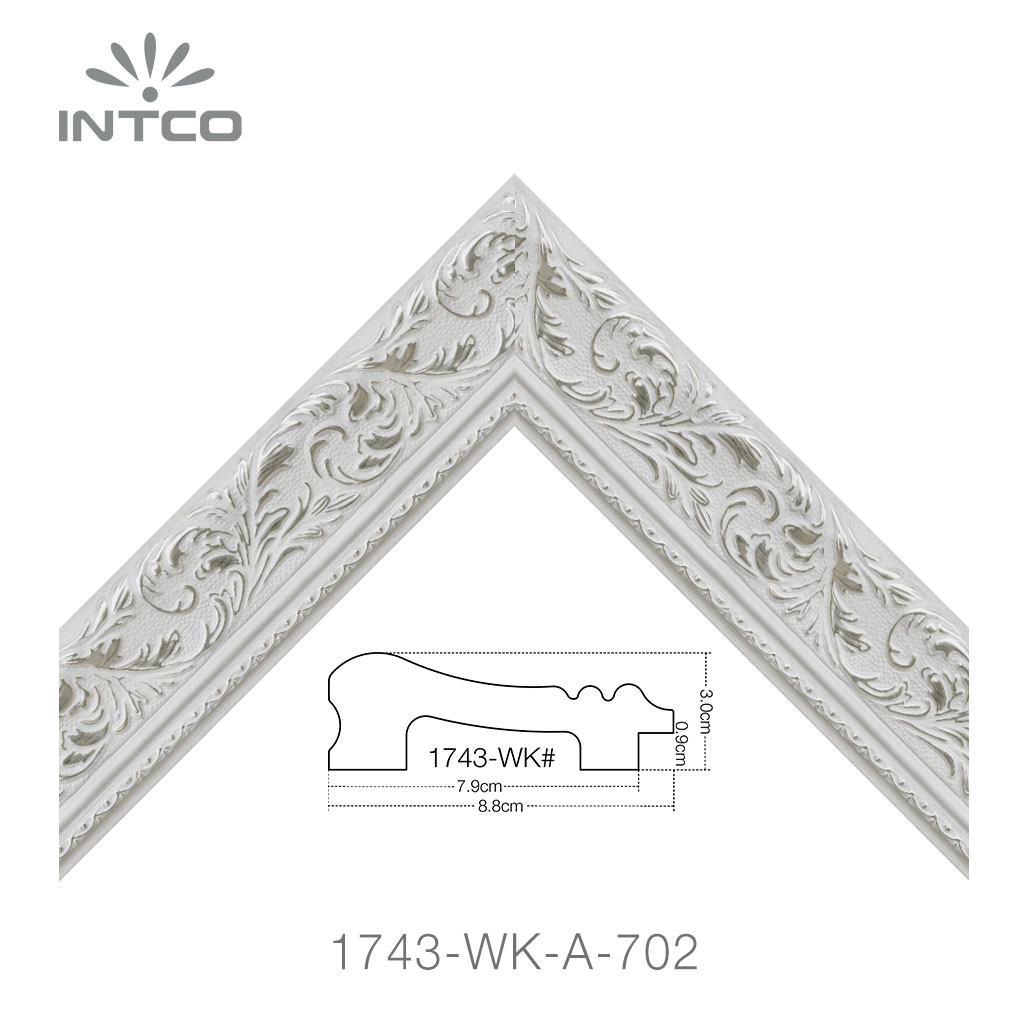 ornate unfinished picture frame moulding