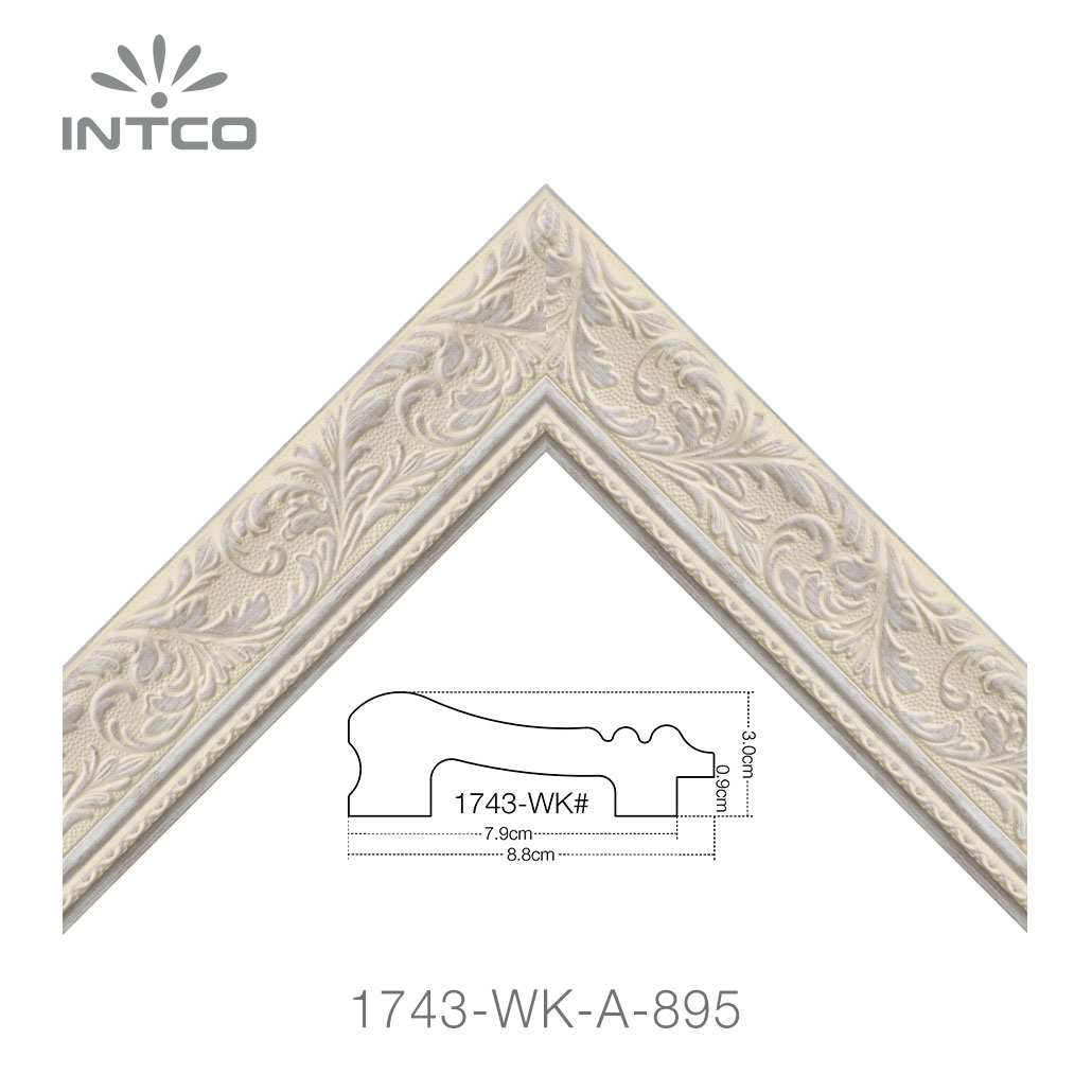 ornate unfinished picture frame moulding
