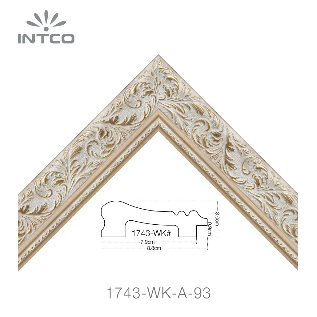 ornate unfinished picture frame moulding
