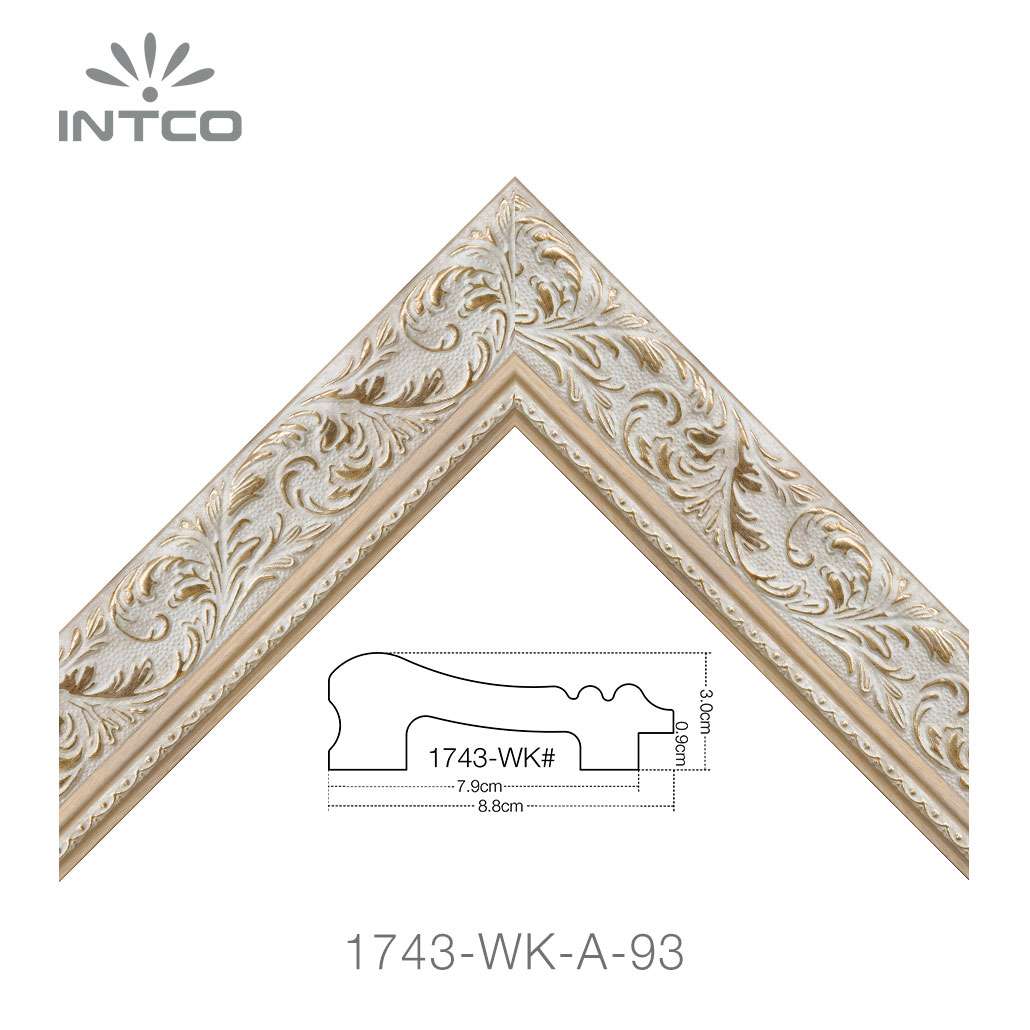 ornate unfinished picture frame moulding